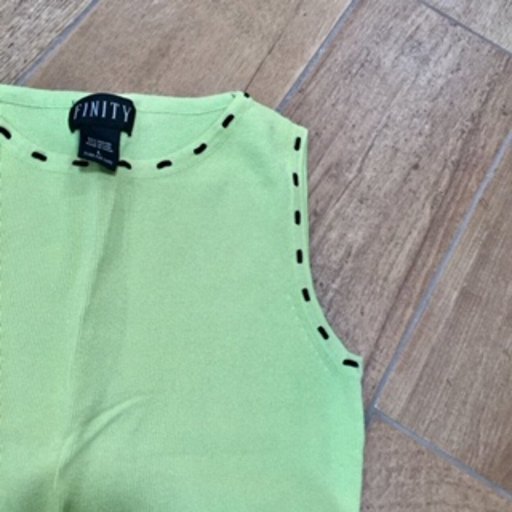 FINITY BLOUSE SIZE L - Picture 2 of 3
